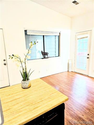 912 S Dearborn Way in Aurora, CO - Building Photo - Building Photo