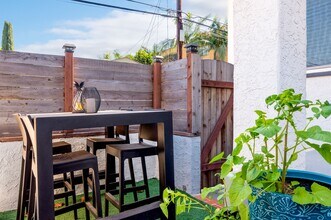 3740 E Mayfield St in Long Beach, CA - Building Photo - Building Photo