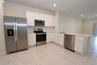 2606 Winsome Wy in Davenport, FL - Building Photo - Building Photo