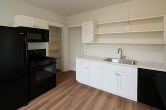 69 Hungerford Terrace in Burlington, VT - Foto de edificio - Building Photo