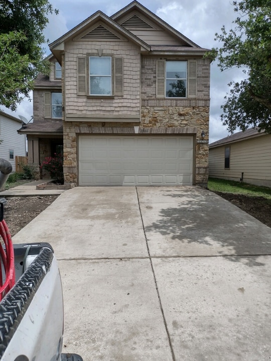 2746 Perkins Pl in Georgetown, TX - Building Photo