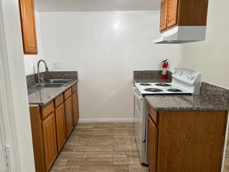 821 Karma Ct in Bakersfield, CA - Building Photo