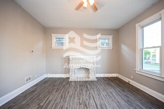 908 Maple Ave in Dayton, KY - Building Photo - Building Photo