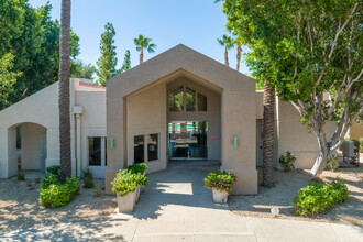 The Township in Gilbert, AZ - Foto de edificio - Building Photo