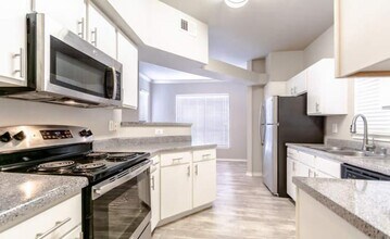 1701 Park Central Dr in McKinney, TX - Building Photo - Building Photo