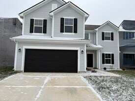 1743 Creek Bed Ln in Pendleton, IN - Building Photo