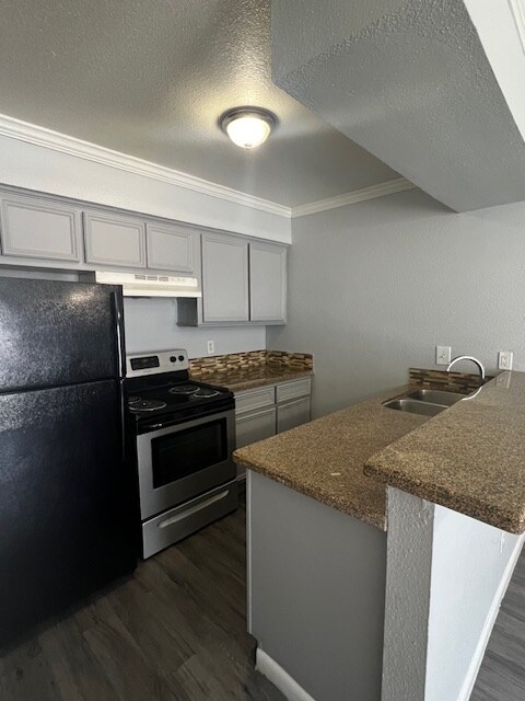 property at 3901 Omeara Dr