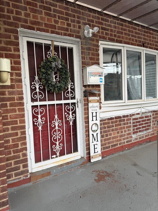 1470 Needham Ave, Unit 1470 in Bronx, NY - Foto de edificio