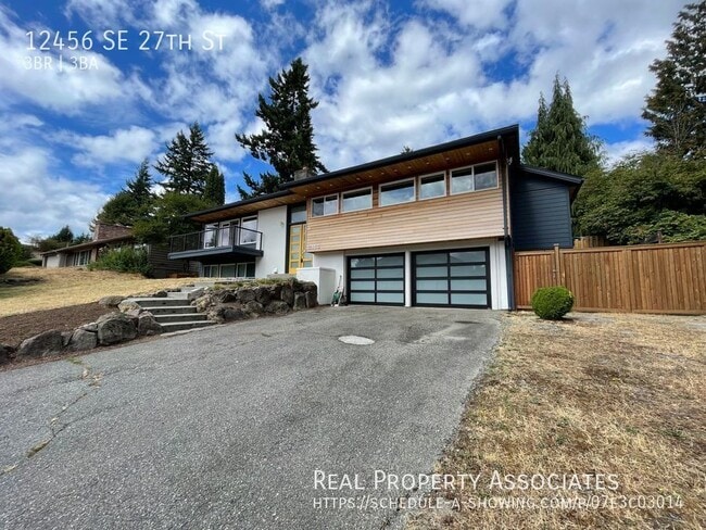 property at 12456 SE 27th St