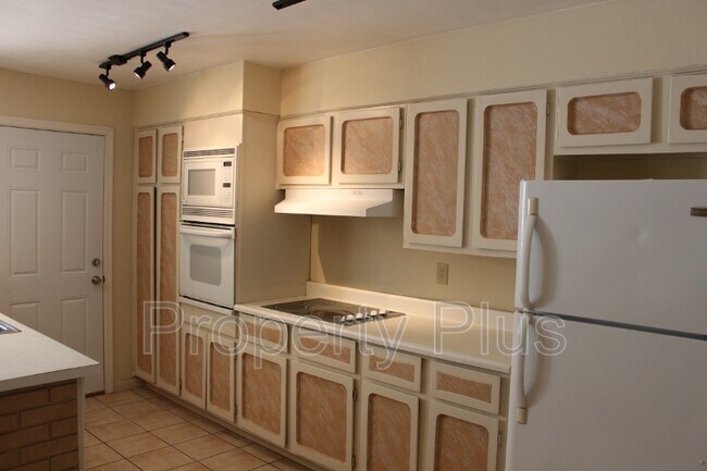 2605 S Rita Ln in Tempe, AZ - Building Photo - Building Photo