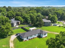 1003B Drummond Dr in Nashville, TN - Building Photo