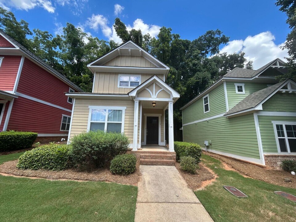 170 Jonas Ave in Athens, GA - Building Photo