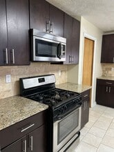 792 Miner Rd in Highland Heights, OH - Building Photo - Building Photo