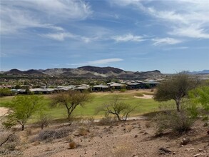 21 Via Visione in Henderson, NV - Foto de edificio - Building Photo
