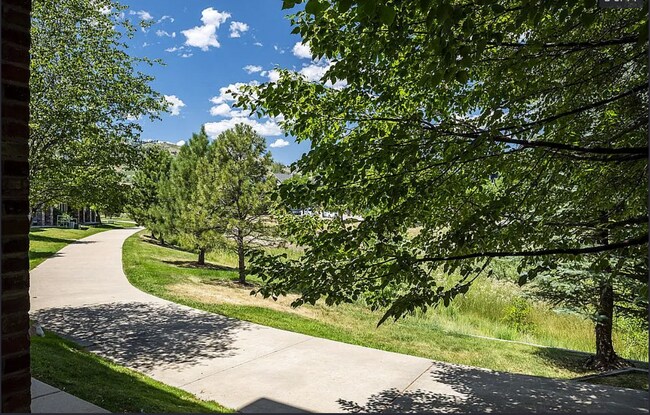 1065 Laramie Blvd in Boulder, CO - Building Photo - Building Photo