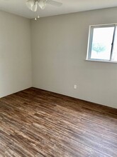 52083 Finley Rd in Irving, TX - Foto de edificio - Building Photo