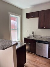 3008-10 Henrietta - 3008 1FL in St. Louis, MO - Building Photo - Building Photo
