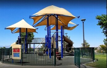 8984 Elati Ct in Las Vegas, NV - Building Photo - Building Photo