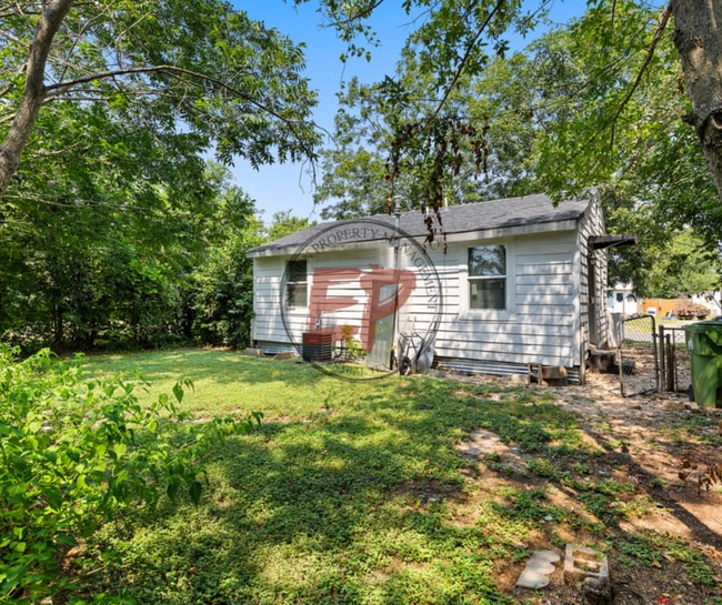 property at 936 Martin Ave
