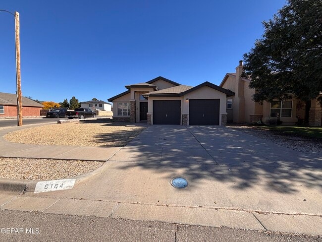 6164 River Park Pl in El Paso, TX - Building Photo - Building Photo