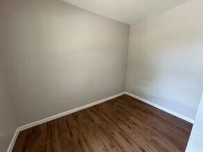 706 S Burleson St in Kyle, TX - Building Photo - Building Photo