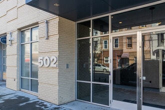 502 Palisade Ave in Jersey City, NJ - Building Photo - Building Photo