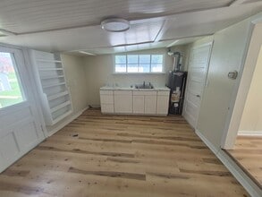 606 Willow St in Elsmere, KY - Building Photo - Building Photo