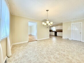 2110 Kello Dr in Greensboro, NC - Building Photo - Building Photo