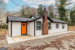 4350 Welcome All Rd in College Park, GA - Building Photo