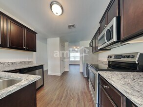 7141 Lawgiver Cir in Corryton, TN - Building Photo - Building Photo