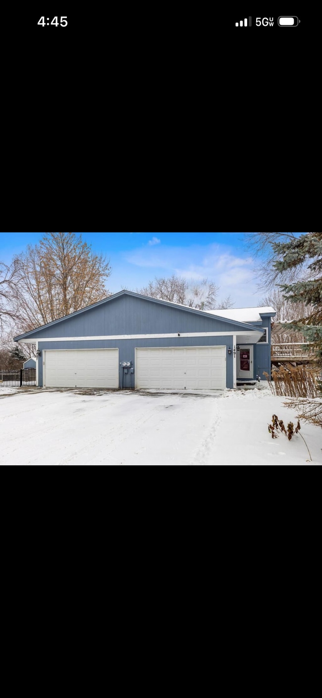 property at 1491 Roundhouse Cir