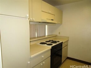 94-1509-1509 Waipio Uka St in Waipahu, HI - Building Photo - Building Photo