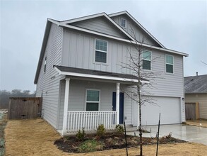 13304 Mussel Rn in Elgin, TX - Building Photo - Building Photo