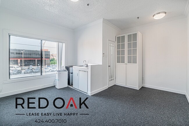 property at 224 N Maryland Ave