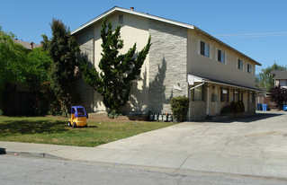 1741 Noranda Dr Apartments