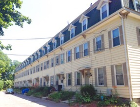 Centennial Place Apartments in Framingham, MA - Building Photo - Building Photo