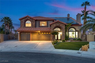 3924 Diamond Ridge St in Las Vegas, NV - Building Photo - Building Photo