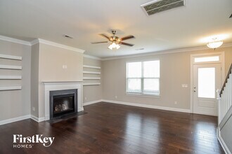 6305 Kennard Dr in Charlotte, NC - Foto de edificio - Building Photo