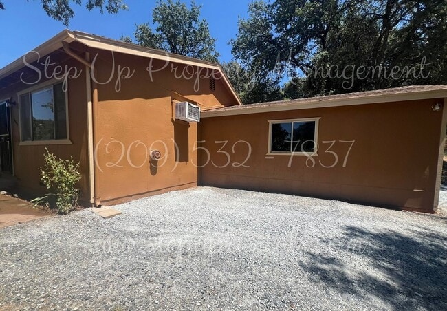 8541 Wilcox Ranch Rd in Sonora, CA - Building Photo - Building Photo