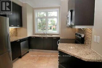 97B Finch Ave W in Toronto, ON - Building Photo - Building Photo