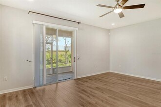 1262 Grantham Dr in Sarasota, FL - Building Photo - Building Photo