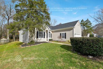 7030 Daerwood Pl in Charlotte, NC - Building Photo - Building Photo