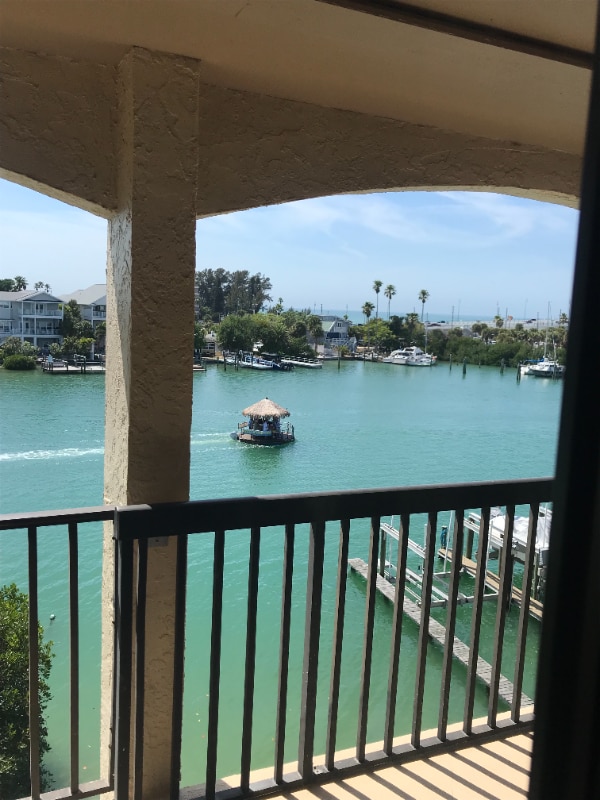 12500 Capri Cir N in Treasure Island, FL - Building Photo - Building Photo