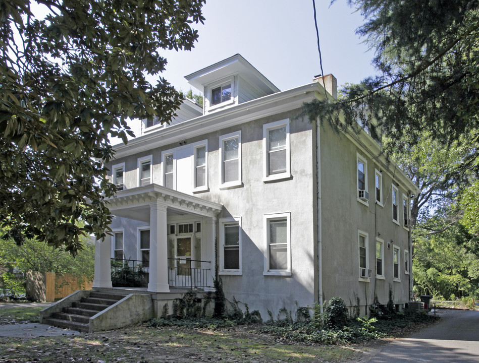 3806 Chamberlayne Ave in Richmond, VA - Foto de edificio