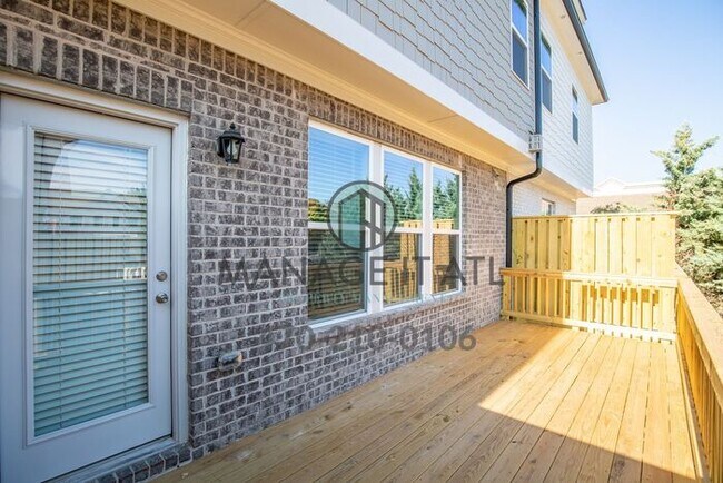 2256 Pale Hawthorn St in Sugar Hill, GA - Building Photo - Building Photo