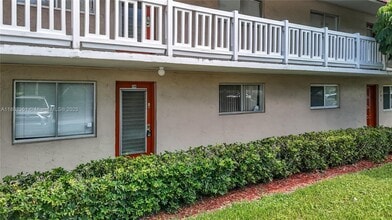 3501 Inverrary Dr in Lauderhill, FL - Building Photo - Building Photo