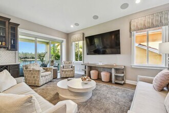 18 Franklin Ct S in St. Petersburg, FL - Building Photo - Building Photo