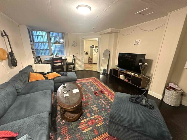 10 Otis Pl in Boston, MA - Building Photo - Building Photo