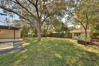 3005 White Rock Dr in Austin, TX - Building Photo - Building Photo