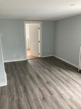 291 S Main St in Torrington, CT - Building Photo - Building Photo